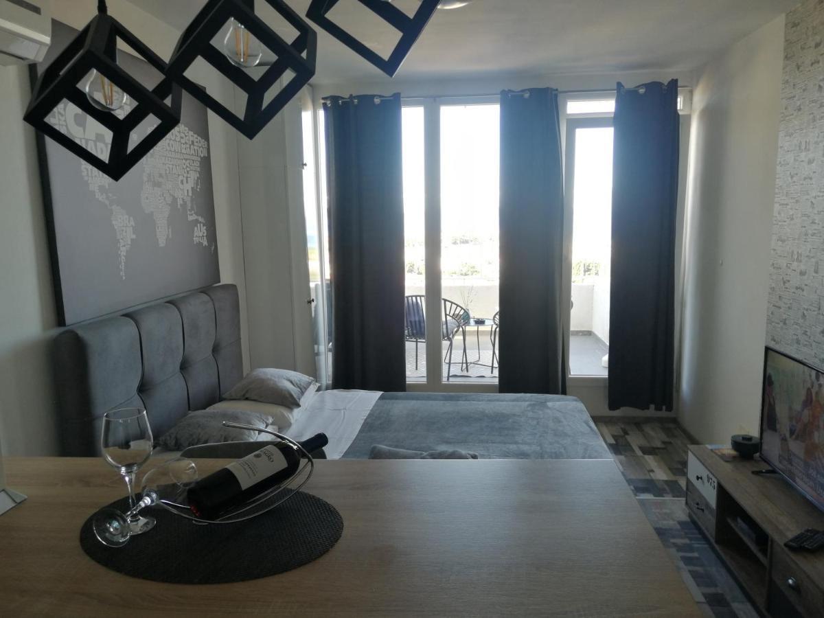 Studio Apartment Lanterna Zadar Exterior photo